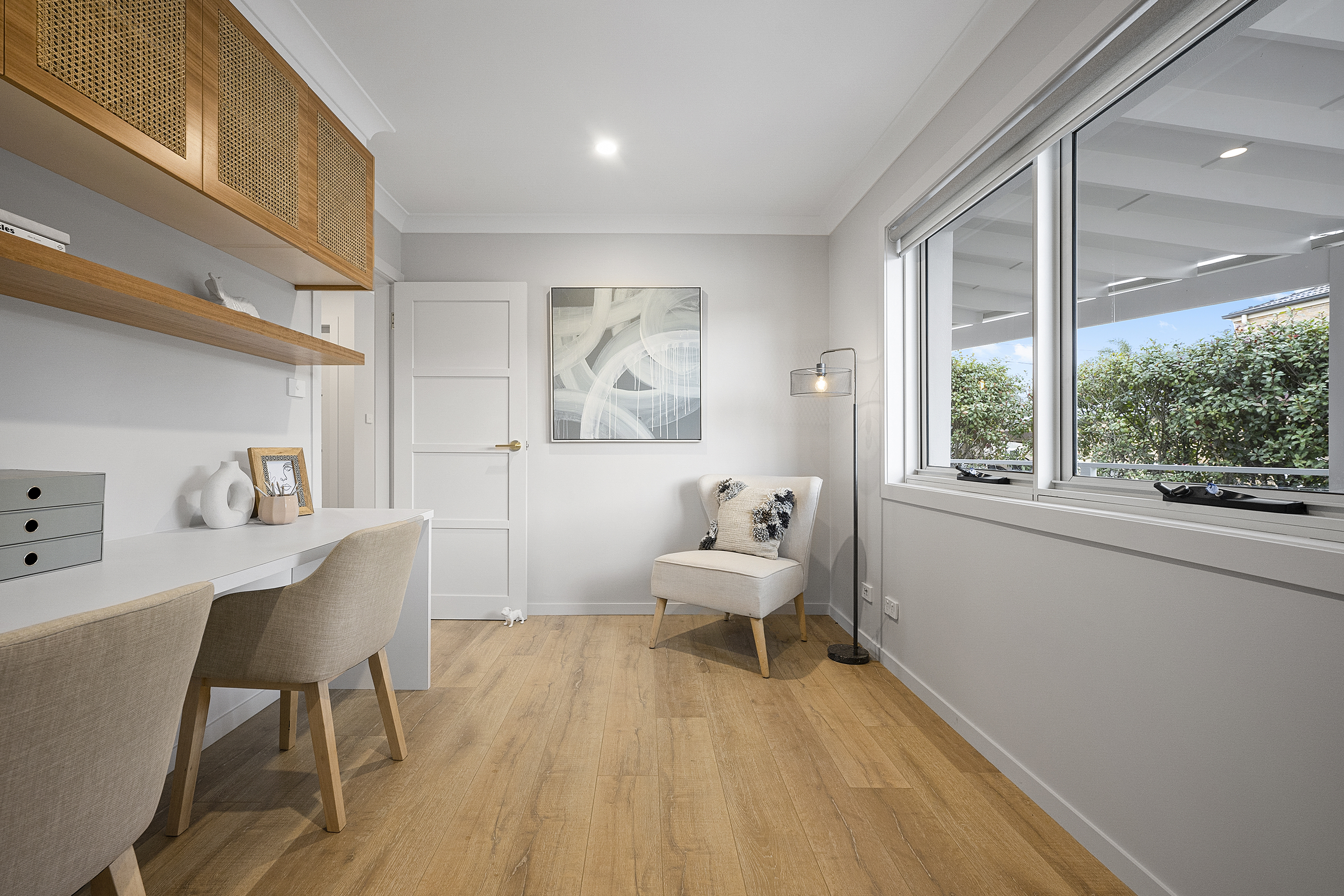 Eucalyptus Dr Westleigh home office