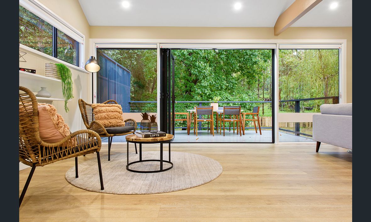 Boundary Rd Pennant Hills living room to deck