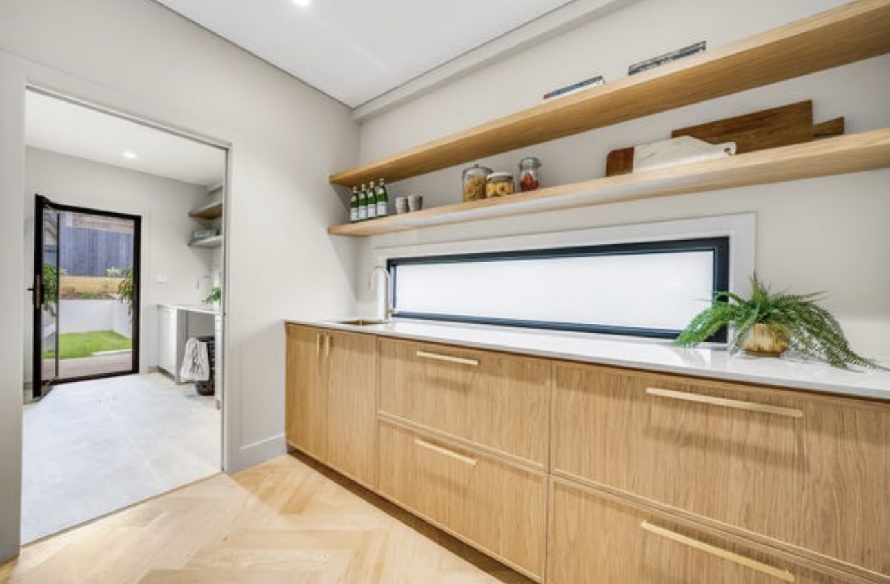 Dartford Rd Thornleigh living room
